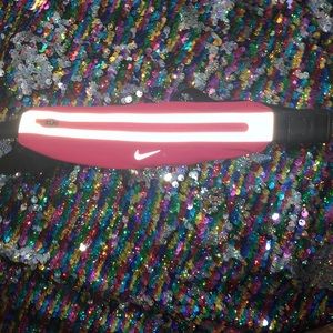 NEW!! Nike Slim WaistPack